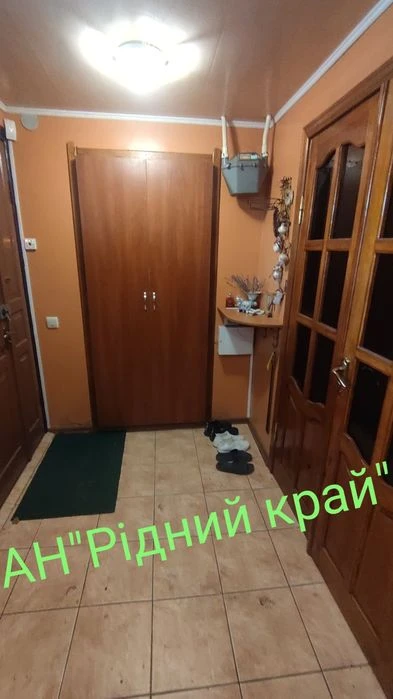 Продамо капітальний 2й поверховий, добротний, цегляний  буди