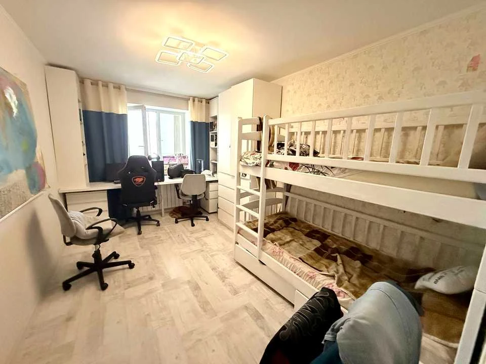 Квартира. Дніпро, Донецьке шосе