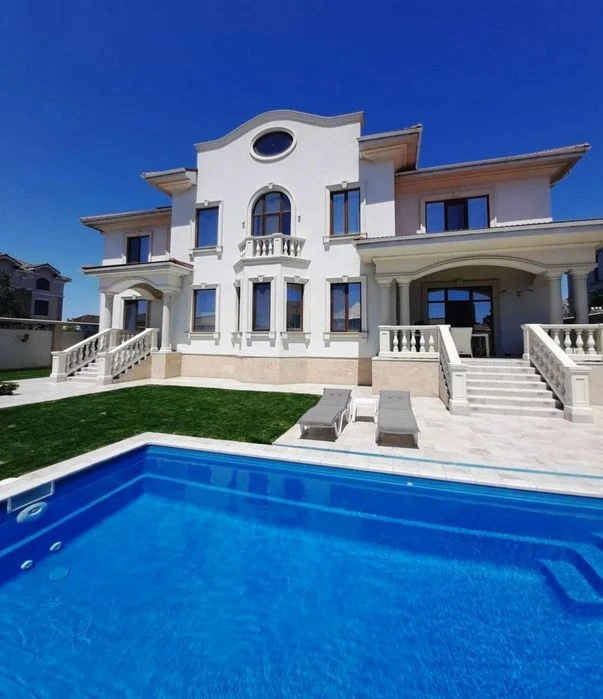 Villa for sale in Sauvignon