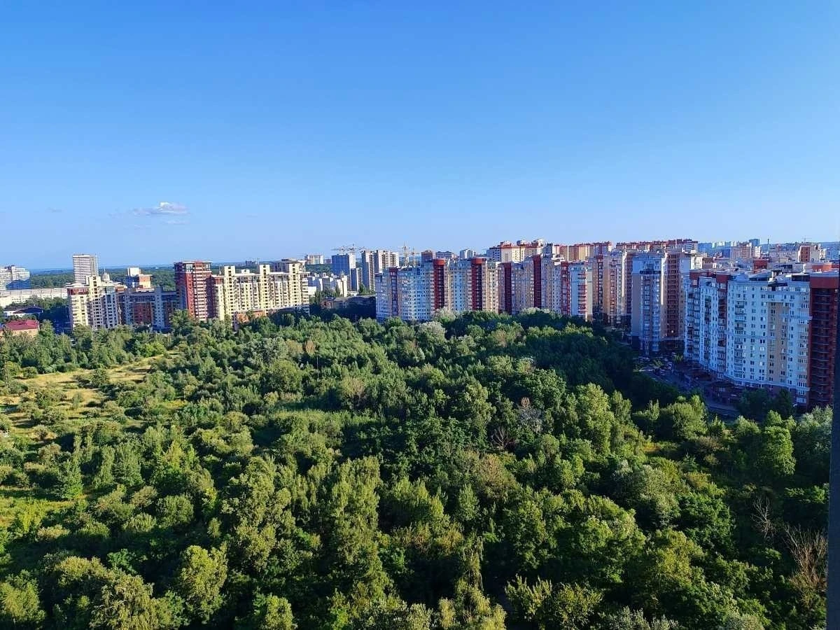 Продажа: 1-комнатная квартира 52 м², Михаила Максимовича ул.,