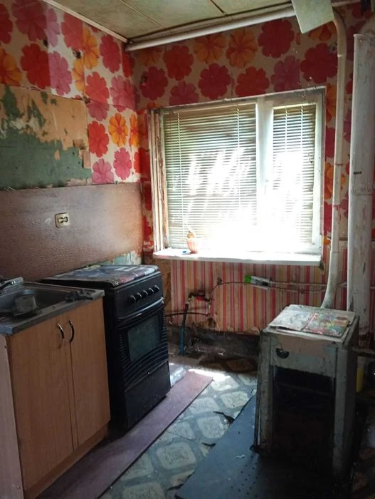 I will sell a part of the house, st. Steppe