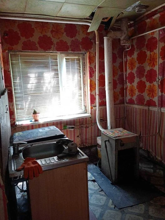 I will sell a part of the house, st. Steppe