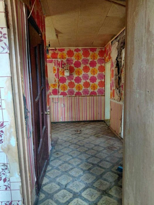 I will sell a part of the house, st. Steppe