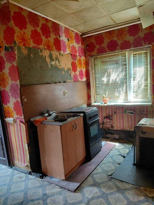 I will sell a part of the house, st. Steppe