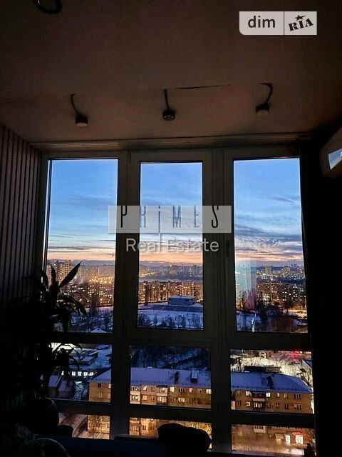 Sale of 1-room apartment 37.2 sq. m on Ismail Gasprinskoho St.