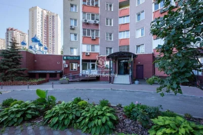 Продажа: Трехкомнатная квартира 93.1 м², Урловская ул., 30