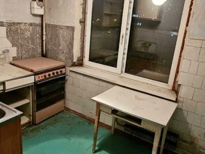 Apartment. Kharkiv, Traktorostudivnyky Ave.