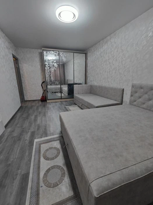 For sale 1-room apartment Zalyutino (10 minutes from Kholo metro station)