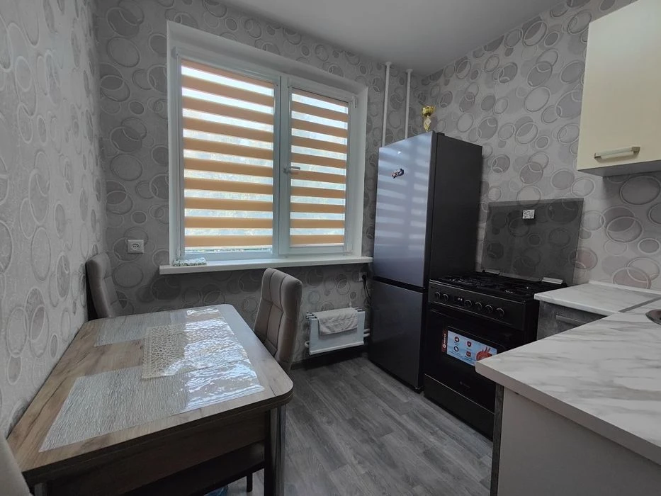 For sale 1-room apartment Zalyutino (10 minutes from Kholo metro station)