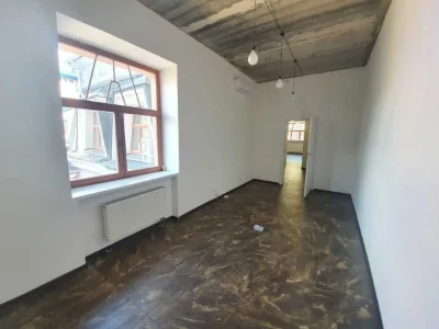 Продажа 3-комнатной квартиры 146 м², Воздвиженская ул., 22