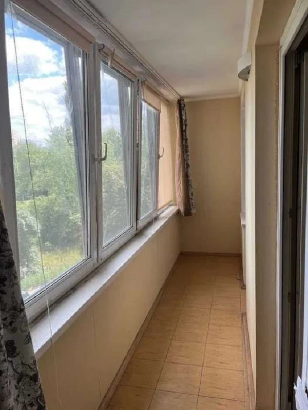 Продажа 1-комнатной квартиры 38 м², проспект Флоренции, 1/11