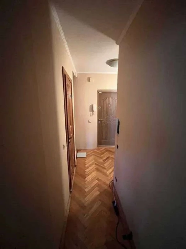 Продажа 1-комнатной квартиры 38 м², проспект Флоренции, 1/11