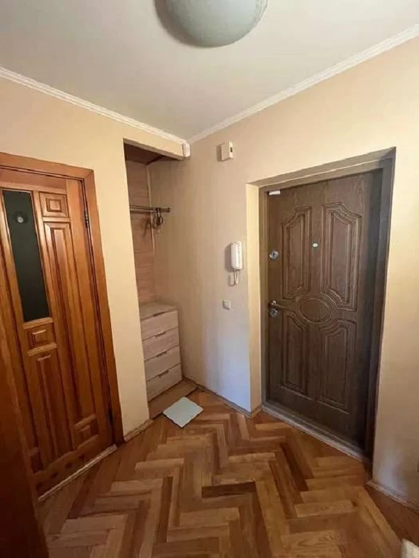 Продажа 1-комнатной квартиры 38 м², проспект Флоренции, 1/11