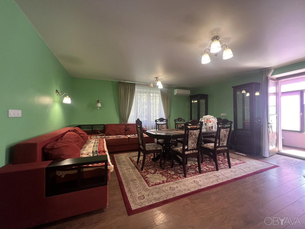 3-room apartment for sale with European renovation in Podil, street