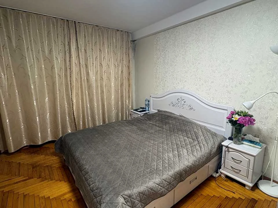 Квартира. Запорожье, Парамоновая ул.