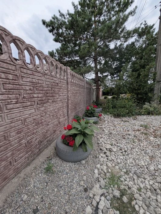House for sale on 12 acres in Zaporizhzhia-Live for $16,000