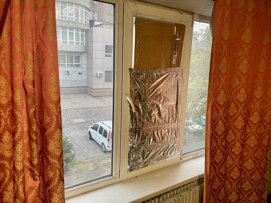 Квартира 2-х кімнатна Центр Запорожье Украина (Цирк) ул.Волг