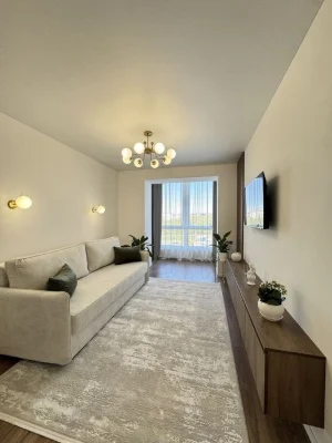 Продажа: 2-комнатная квартира с ремонтом 74м2.