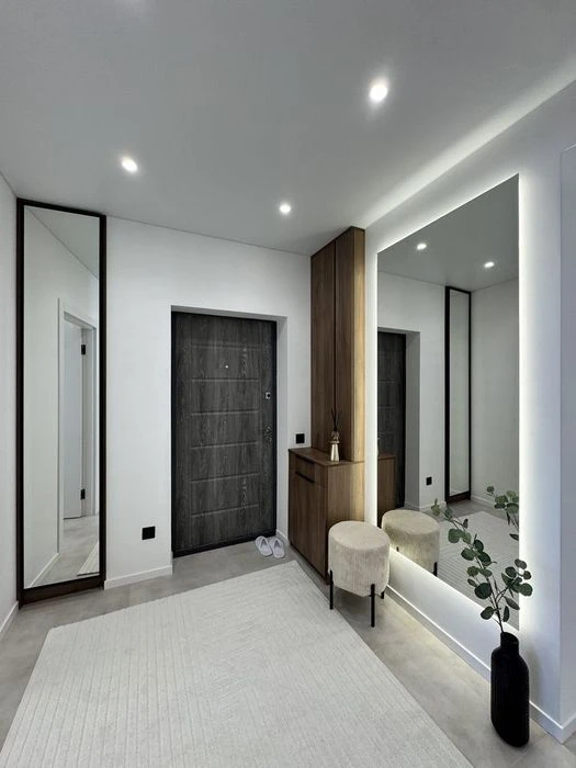 Продажа: 2-комнатная квартира с ремонтом 74м2.