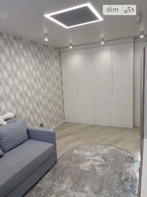 Sale of 3-room apartment 72 sq. m on Voskresenskyi Avenue 48B • I