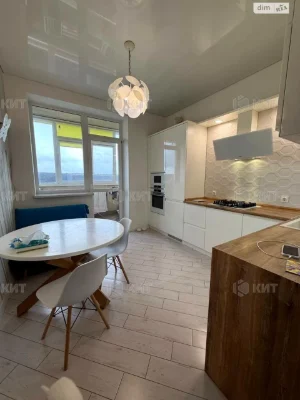 Sale Apartment Oleksiiivka