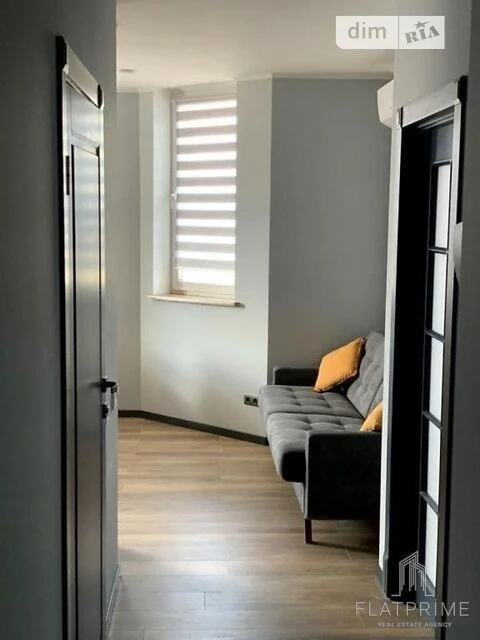 Sale of 1-room apartment 45 sq. m on Yuliya Zdanovskaya Street 34B • I