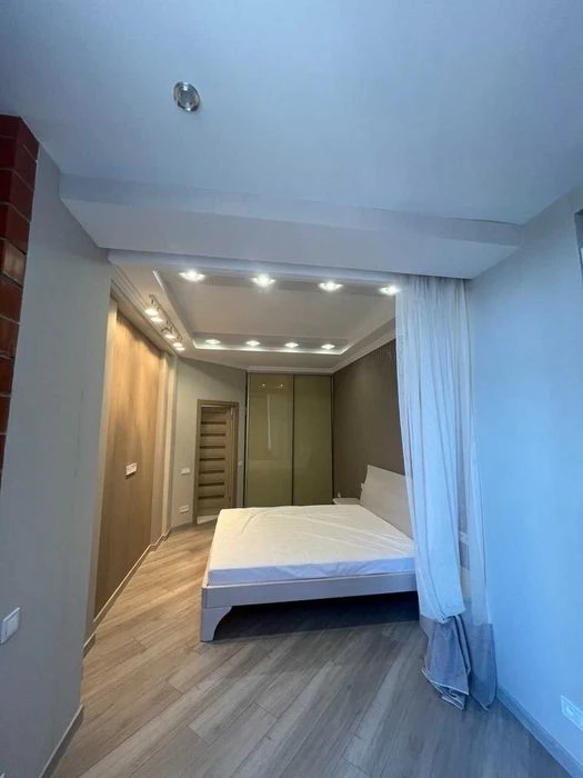Продается большая однокомнатная квартира в ЖК Армейский