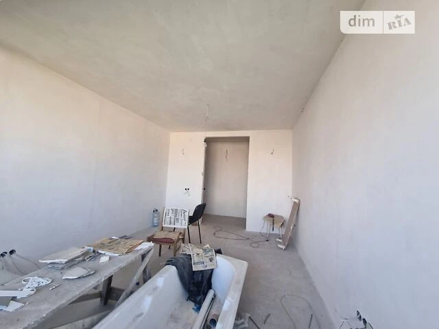 Sale of 2-room apartment 70 sq. m. on Oleksandra Konyskyi St. 83
