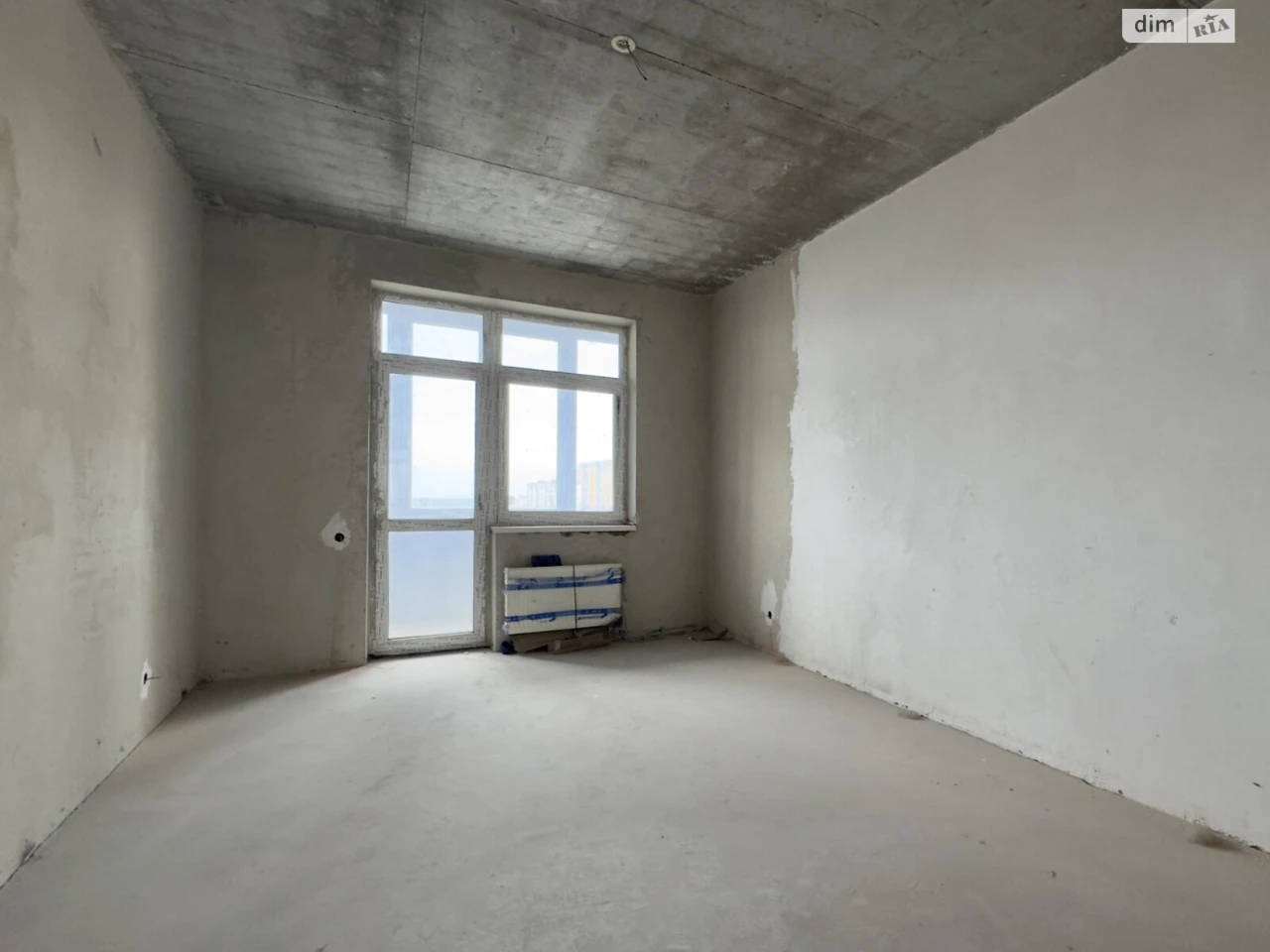 For sale Apartment Livoberezhnyy Massiv