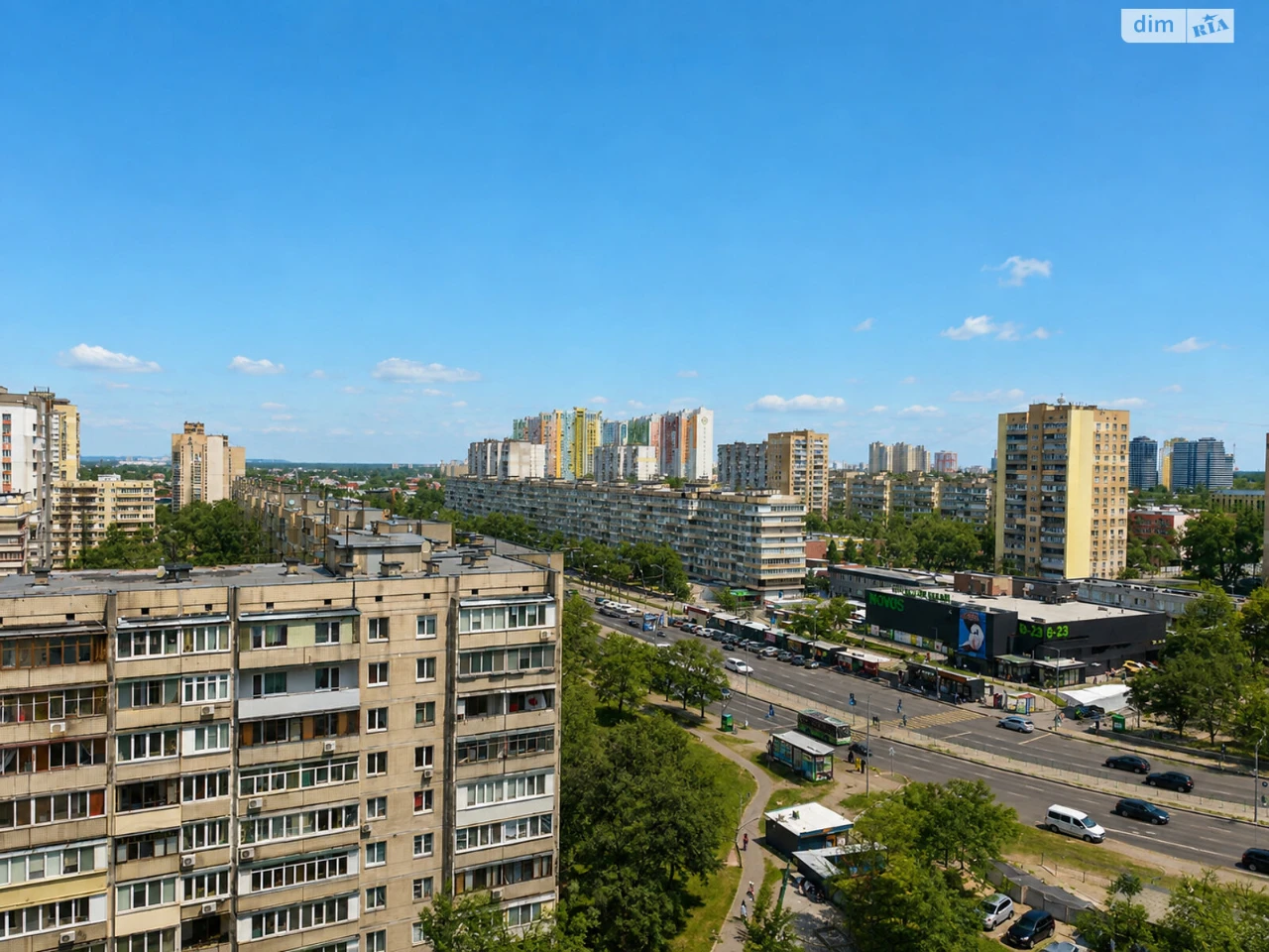 For sale Apartment Livoberezhnyy Massiv