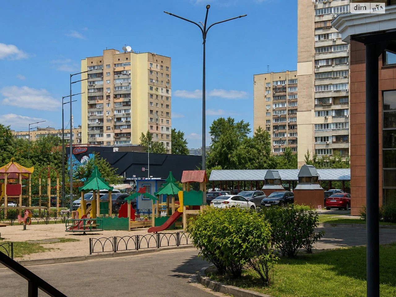 For sale Apartment Livoberezhnyy Massiv