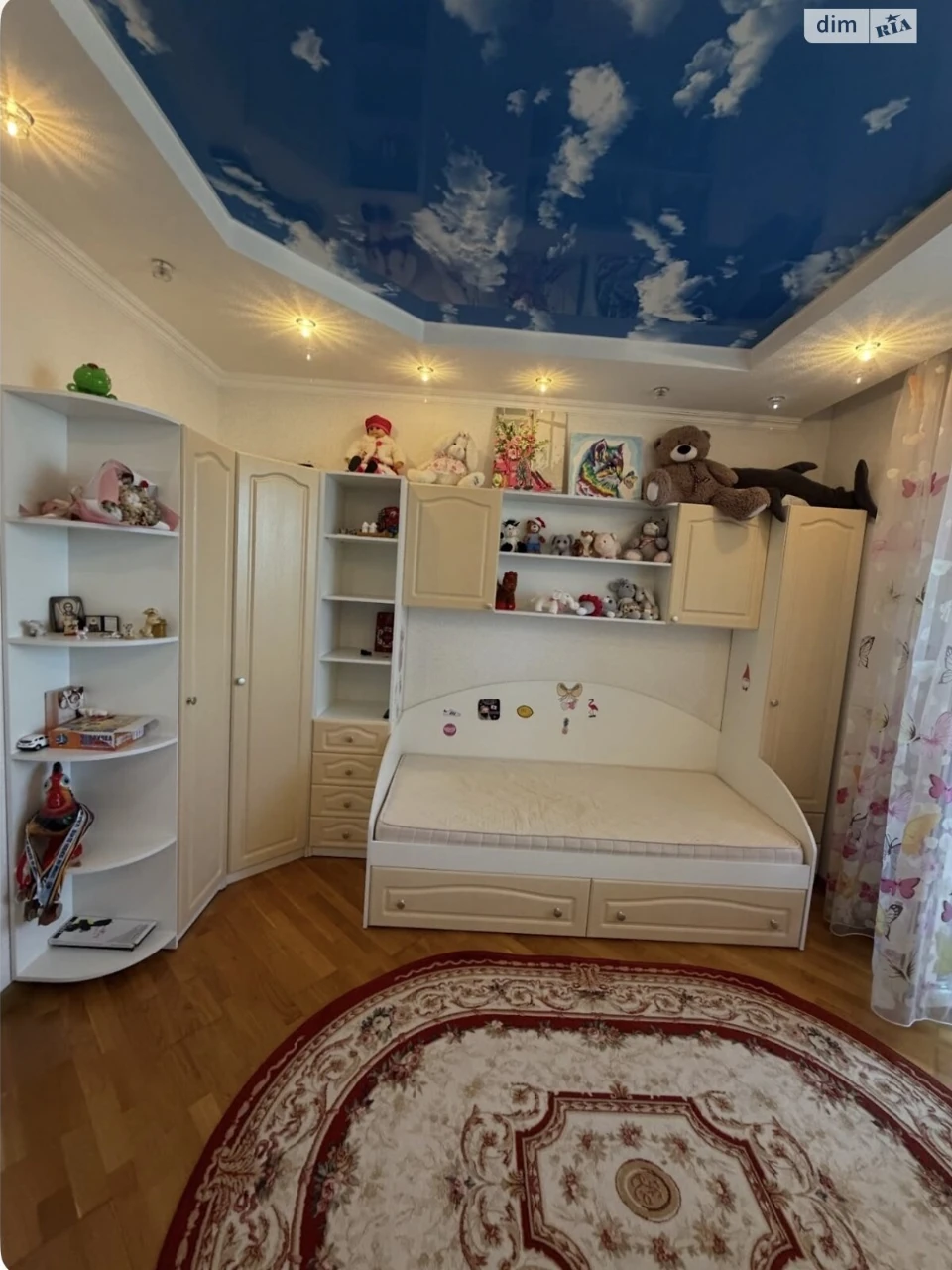 Sale Apartment Oleksiiivka