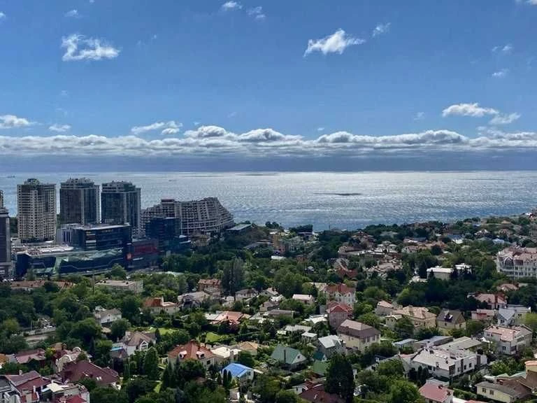 Шикарный пентхаус с ремонтом с террасой. Вид моря.  Лимнос