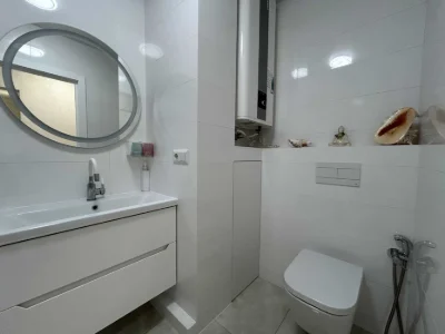 Renovated 2-room apartment on Tairov.