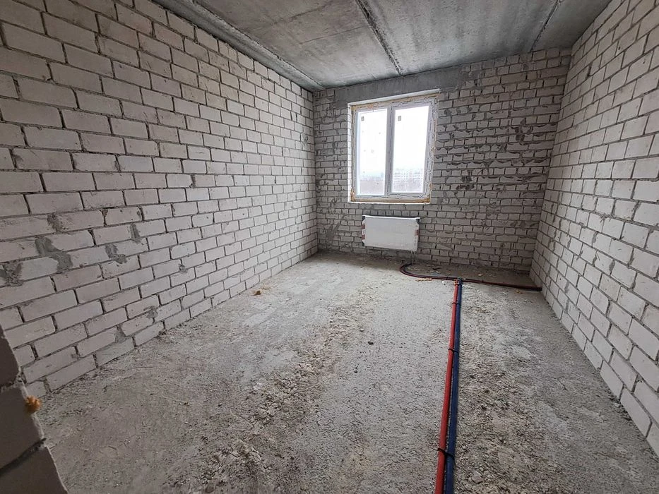 Two-bedroom apartment (56 sq m) for sale in the newly completed Mira residential complex. Documents available.