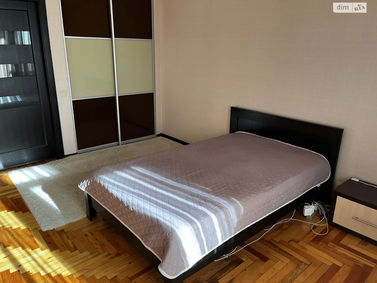 Продаж Квартира Комунарський