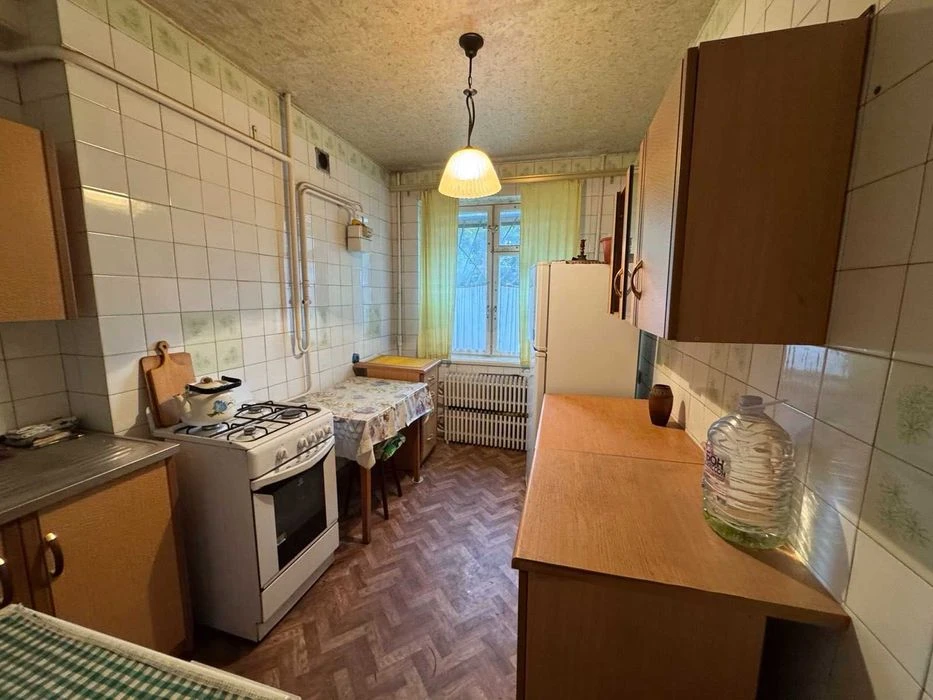 Продам 2-комнатную квартиру на Солнечном ж/м.
