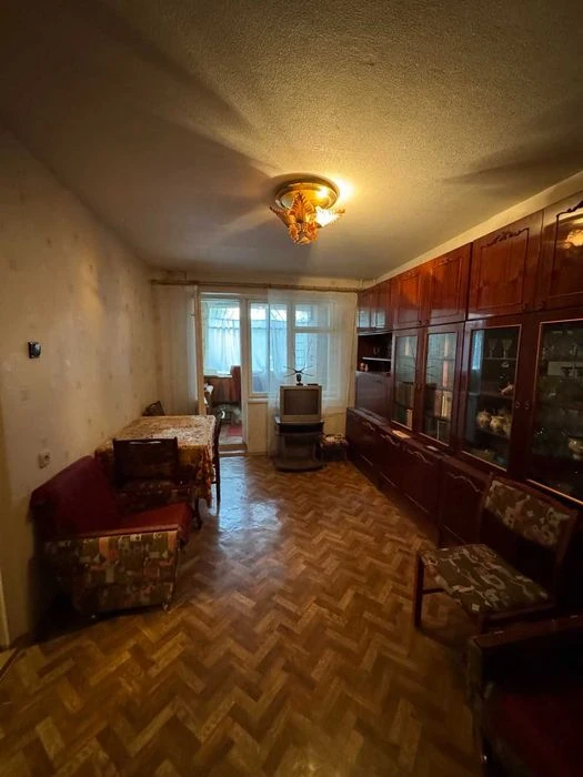 Продам 2-комнатную квартиру на Солнечном ж/м.