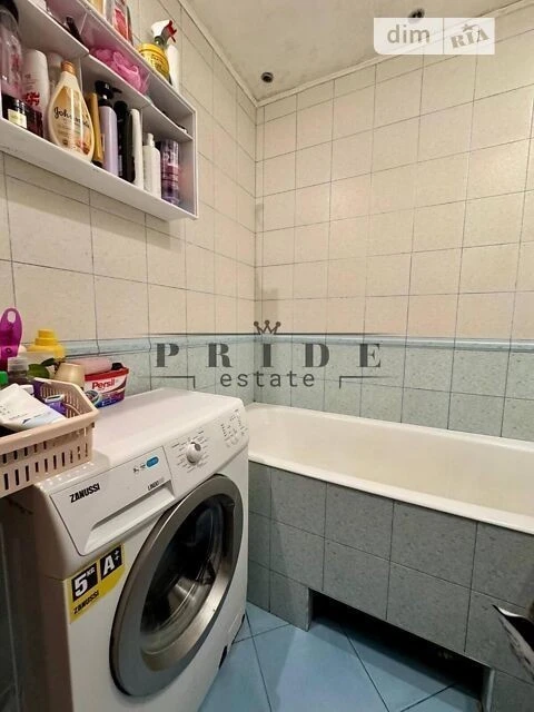 Продаж 3к квартири 83.6 кв. м на вул. Мостицька 10 • ID 3473