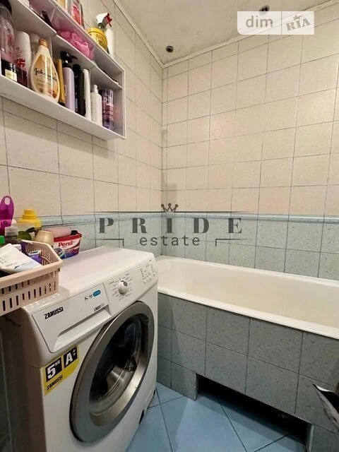 Продаж 3к квартири 83.6 кв. м на вул. Мостицька 10 • ID 3473
