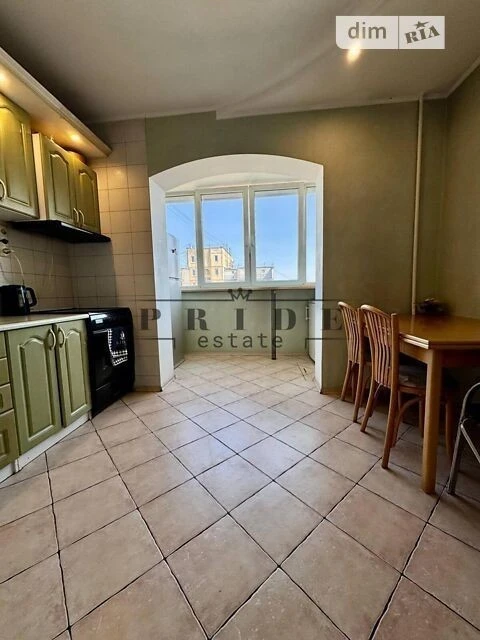 Продаж 3к квартири 83.6 кв. м на вул. Мостицька 10 • ID 3473