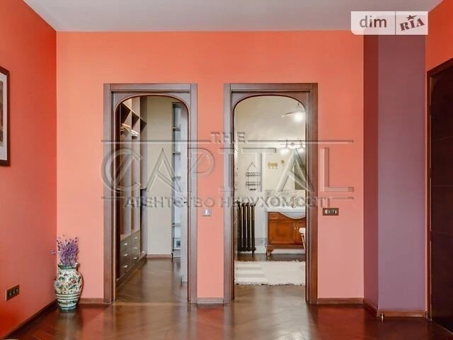 For sale 4-room apartment 160 sq. m. on Zvirynetska Street 59 • ID 346