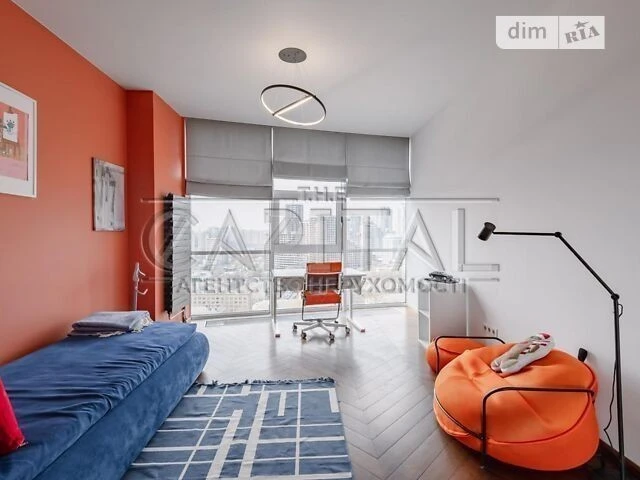 For sale 4-room apartment 160 sq. m. on Zvirynetska Street 59 • ID 346