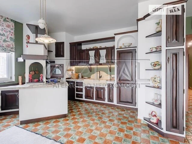 For sale 4-room apartment 160 sq. m. on Zvirynetska Street 59 • ID 346