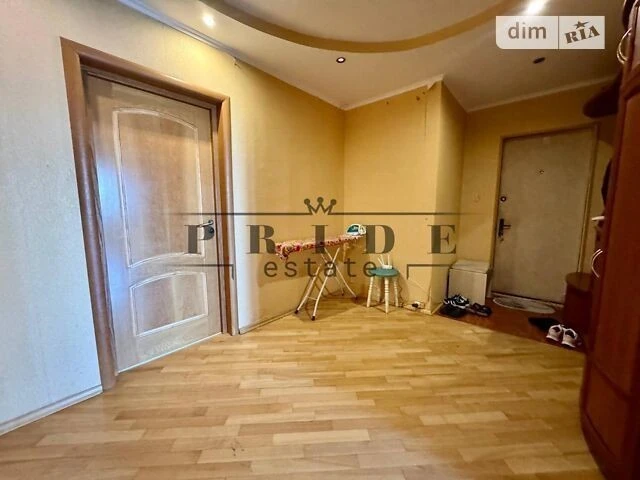 Продаж 3к квартири 83.6 кв. м на вул. Мостицька 10 • ID 3473