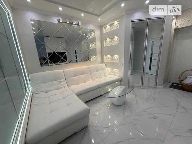 Продаж 2к квартири 45 кв. м на вул. Кахи Бендукідзе 2 • ID 3