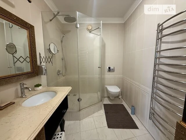 Sale of 4-room apartment 143 sq. m on Generala Genadiya Voroby street