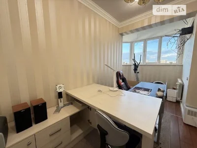 Sale of 4-room apartment 143 sq. m on Generala Genadiya Voroby street