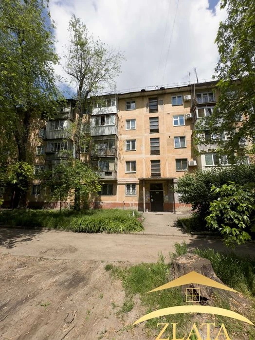 Продажа 1-к квартиры на Космосе