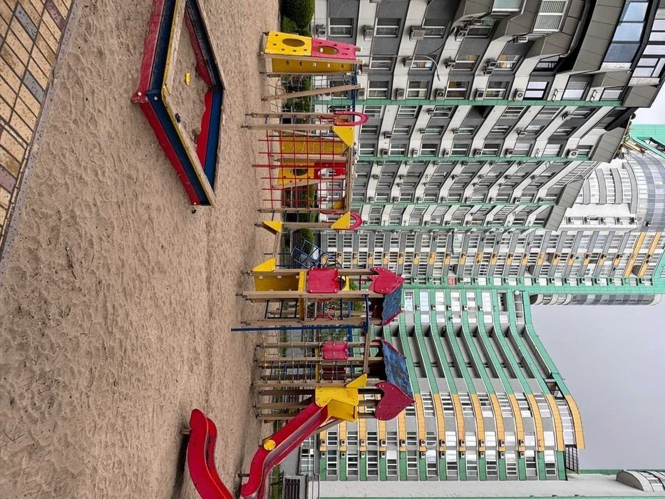 Apartments for sale in the residential complex "Parkove Misto" ONLY BEZNAL all DERZHPROG